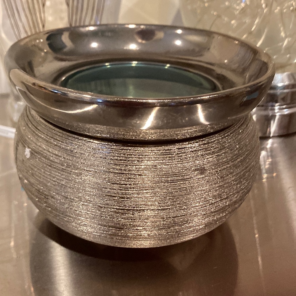 Wax melt warmer
